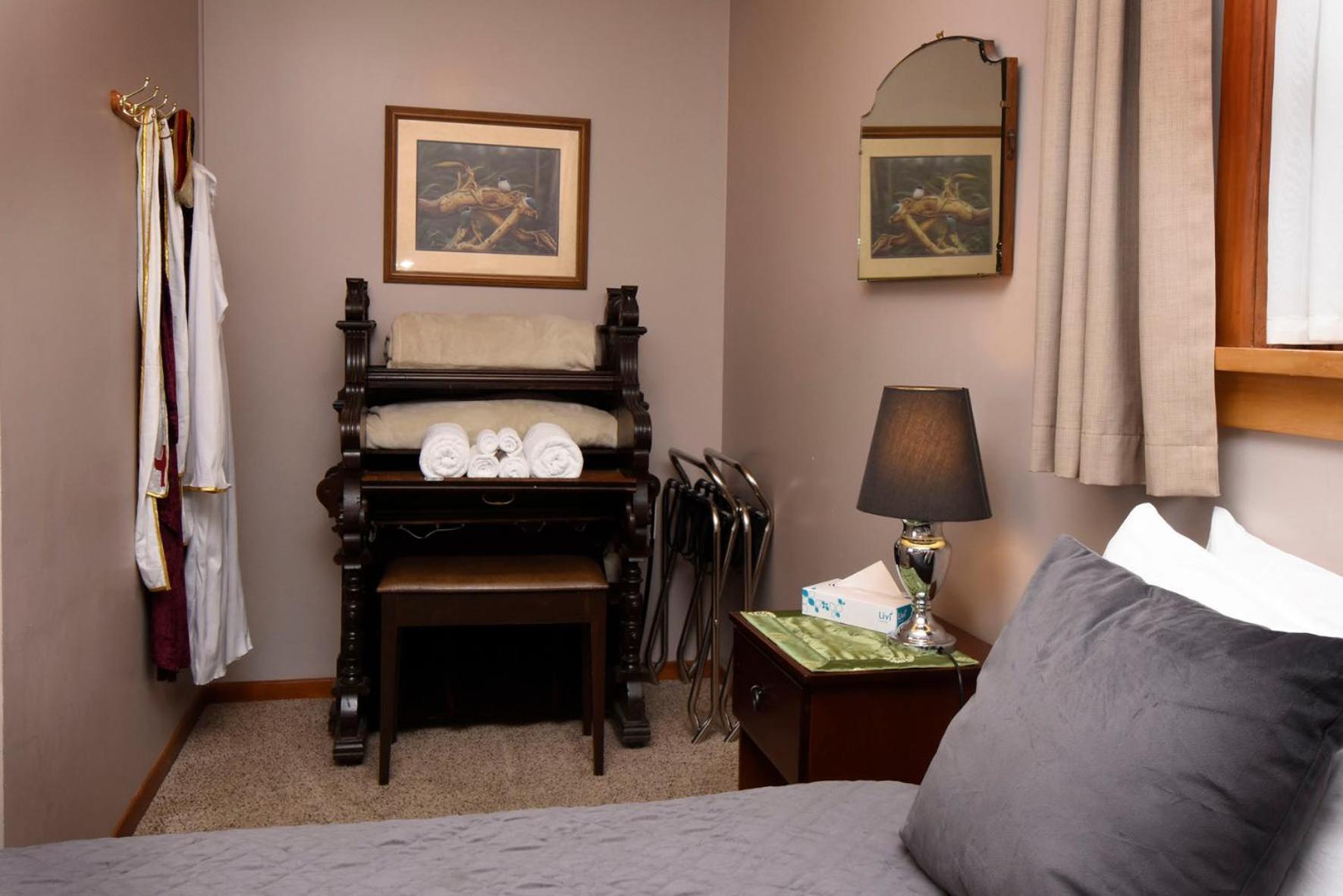 เท อเนา ลอดจ์ Bed & Breakfast เทอาเนา ภายนอก รูปภาพ