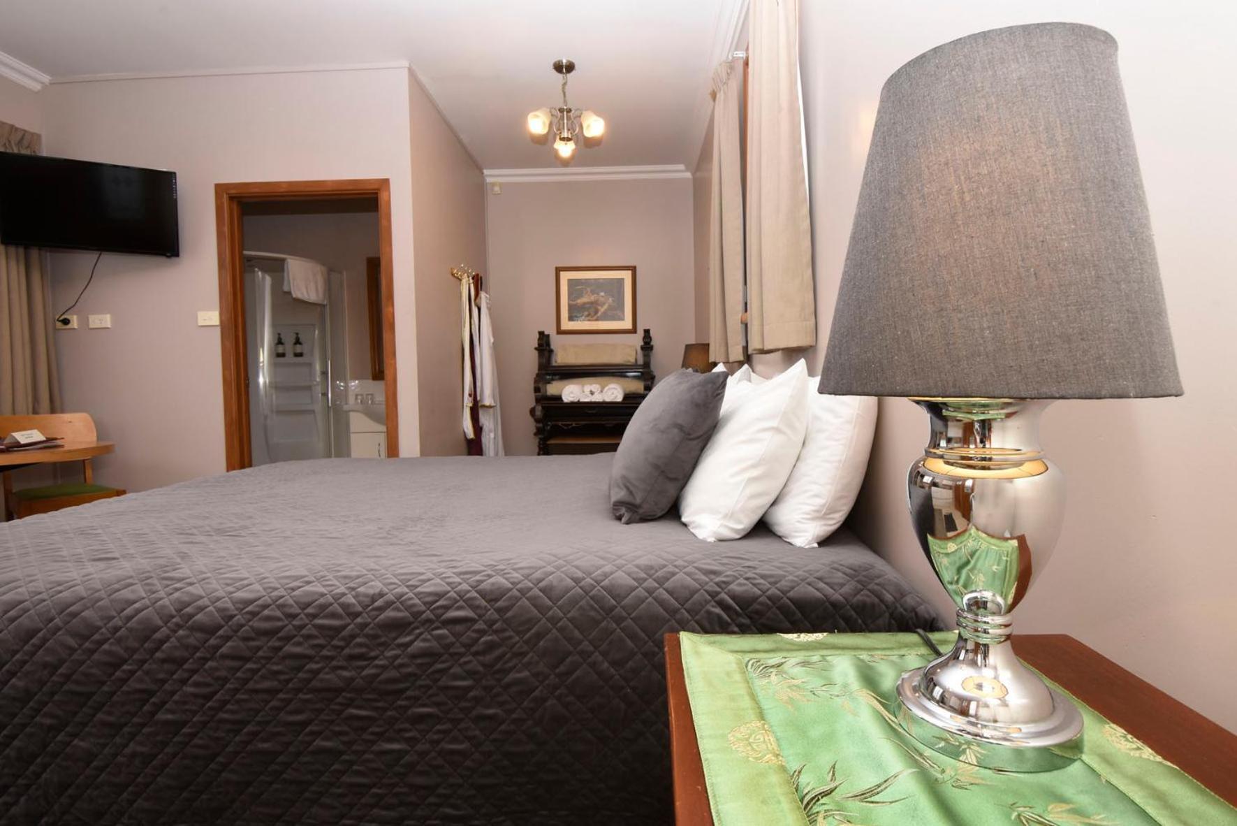 เท อเนา ลอดจ์ Bed & Breakfast เทอาเนา ภายนอก รูปภาพ